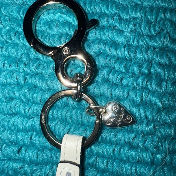 Brighton Eiffel Tower charm - Picture 3 of 3